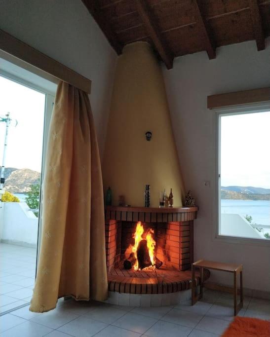 Penthouse Studio Next To The Sea サラミス エクステリア 写真