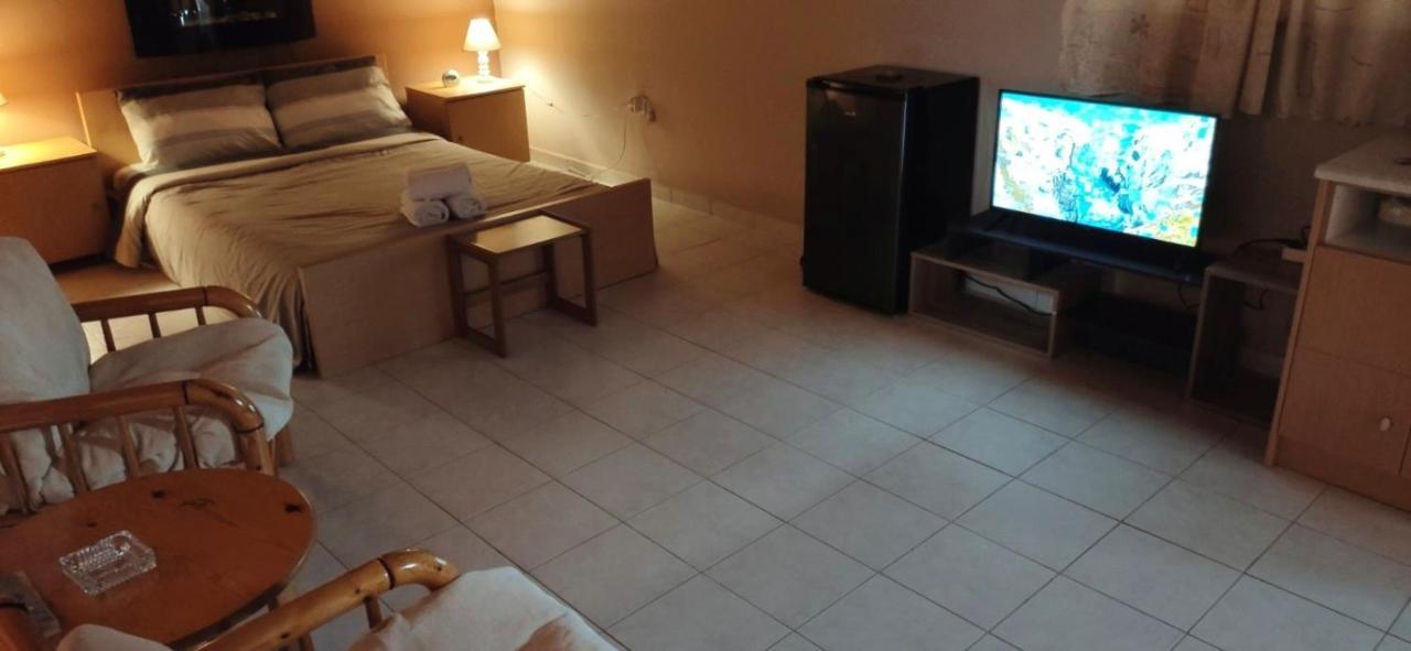 Penthouse Studio Next To The Sea サラミス エクステリア 写真