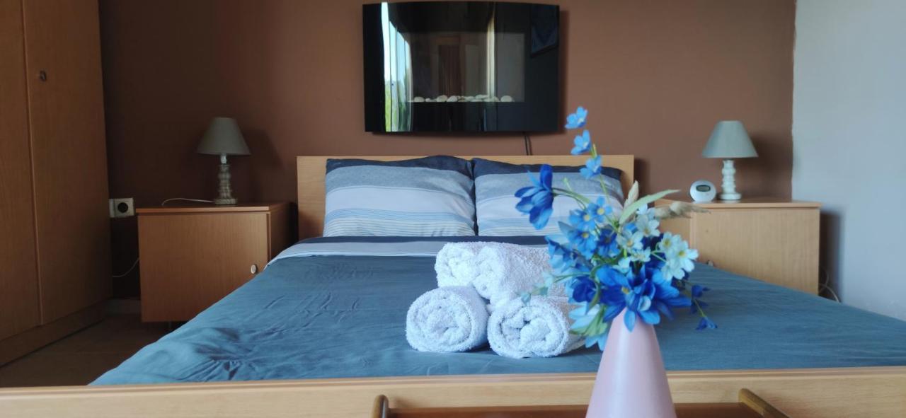 Penthouse Studio Next To The Sea サラミス エクステリア 写真