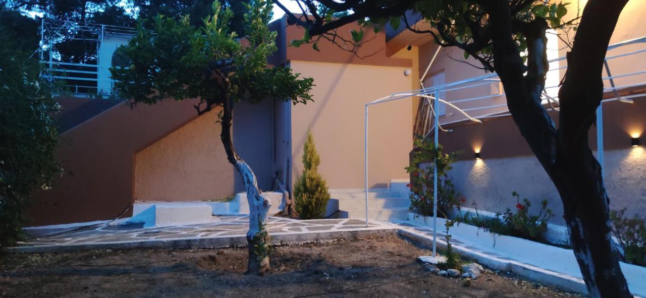 Penthouse Studio Next To The Sea サラミス エクステリア 写真