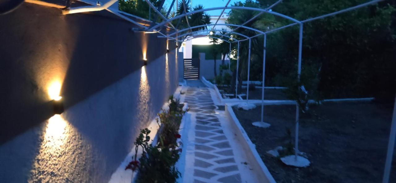 Penthouse Studio Next To The Sea サラミス エクステリア 写真